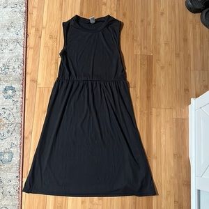 Black Sleeveless Lightweight Summer Dress 🖤